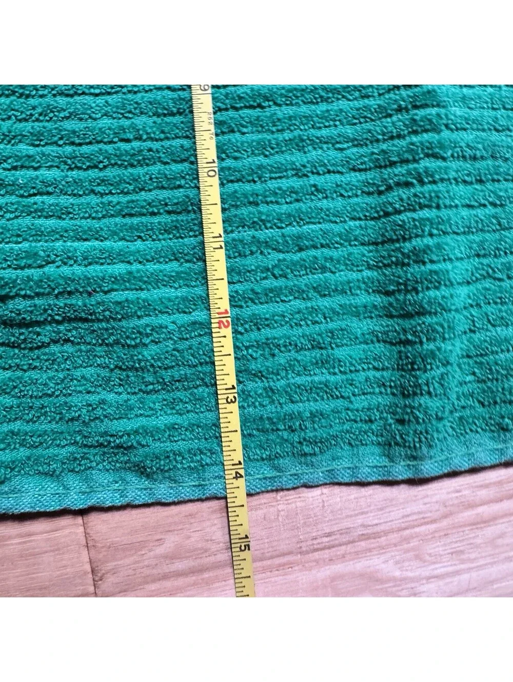 Vintage Cannon Green Christmas Towels Pair Holly Ribbon Fringe USA Made 25x14.5”